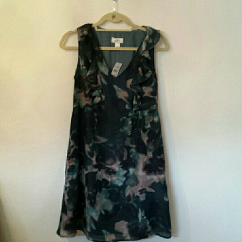 Ann Taylor LOFT floral watercolor print dress